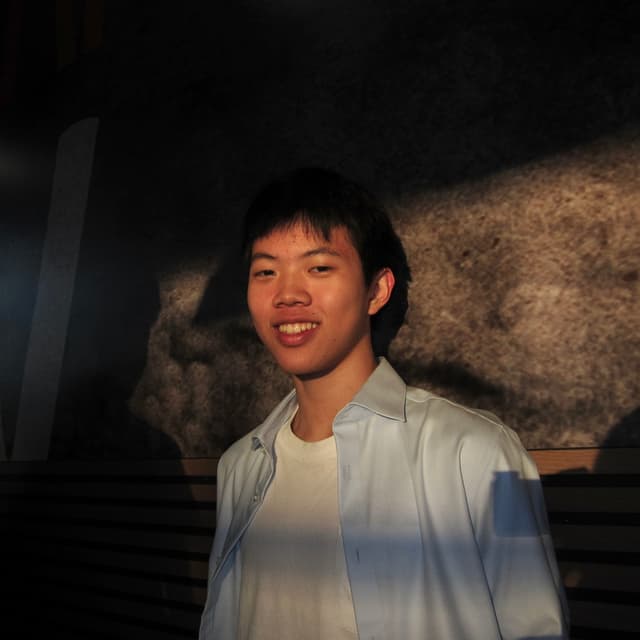 Max Zhang